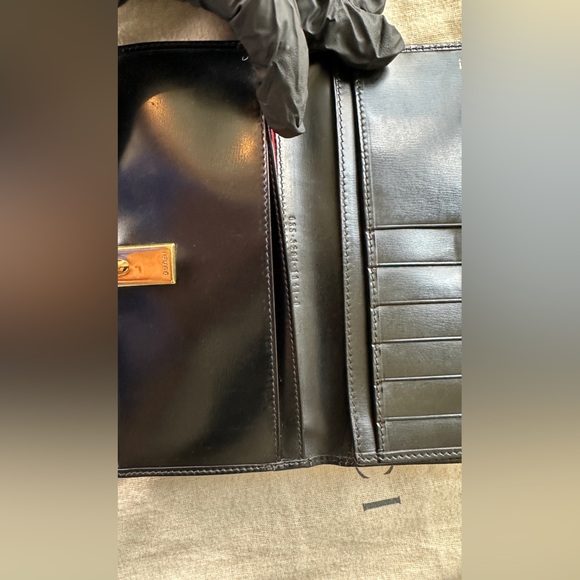 Gucci G Clip Wallet Black Smooth Leather - Picture 7 of 16